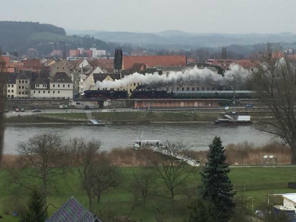 Das Ferienhaus mit Aussicht Pirna Exterior foto